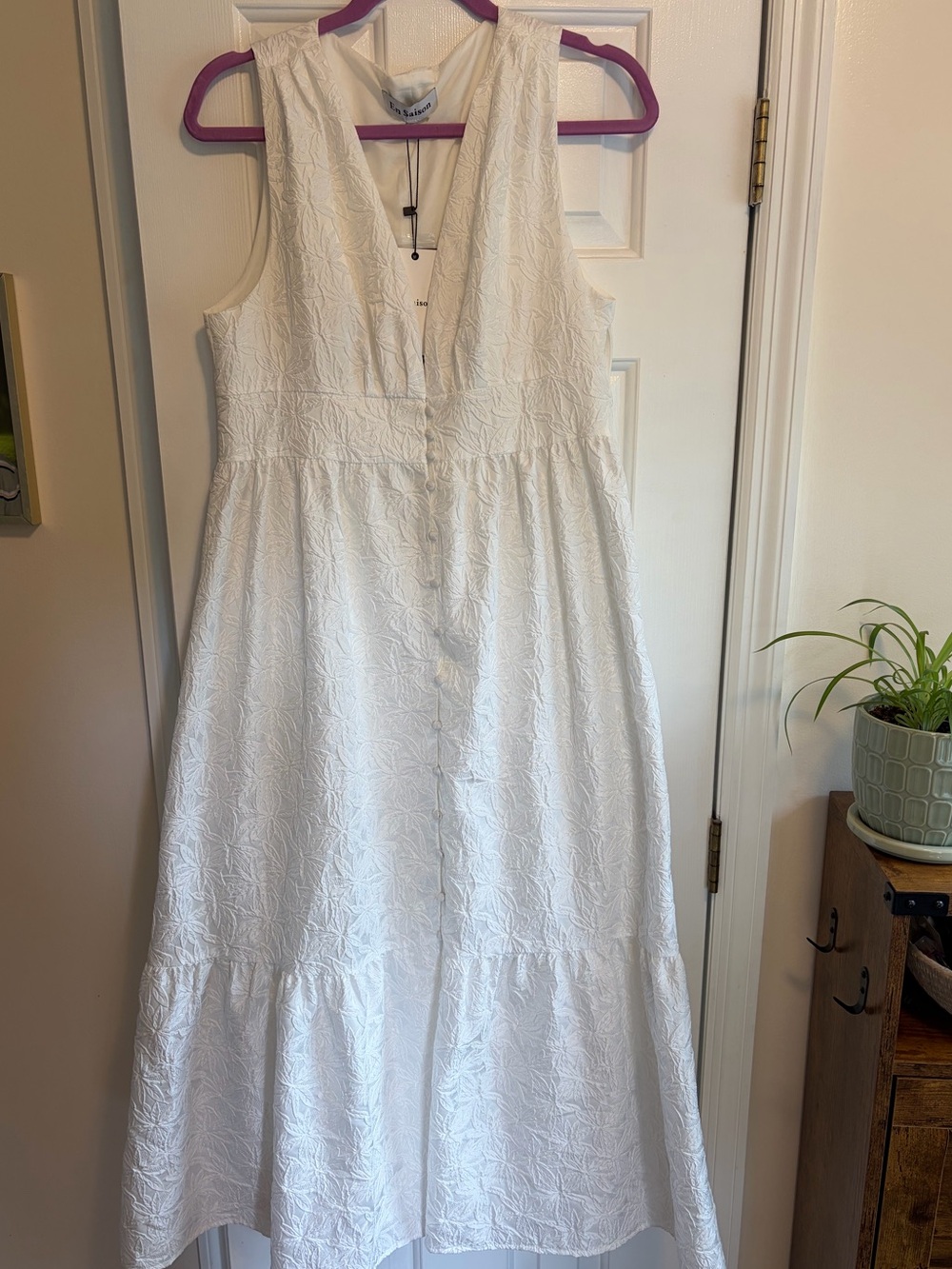 En Saison White Sleeveless Eyelet Maxi Dress